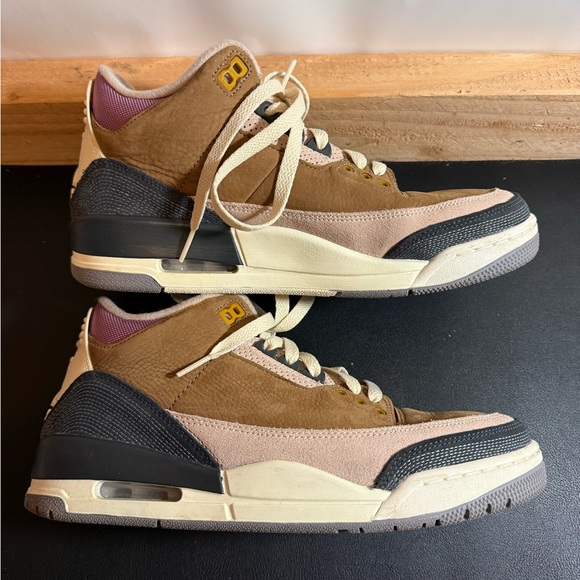 Size 9 - Jordan 9 SE winterized - Picture 7 of 9